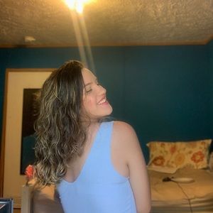 Meet your Posher, Abigail